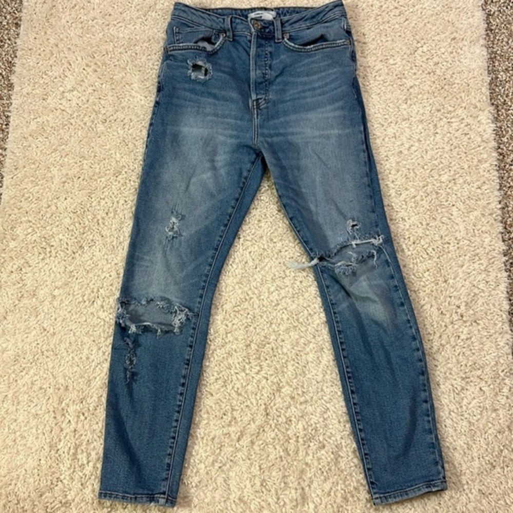 FOREVER 21 size 28 high rise distressed jeans w holes, cropped button fly jeans